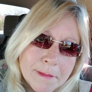 Meet your Posher, Sharri